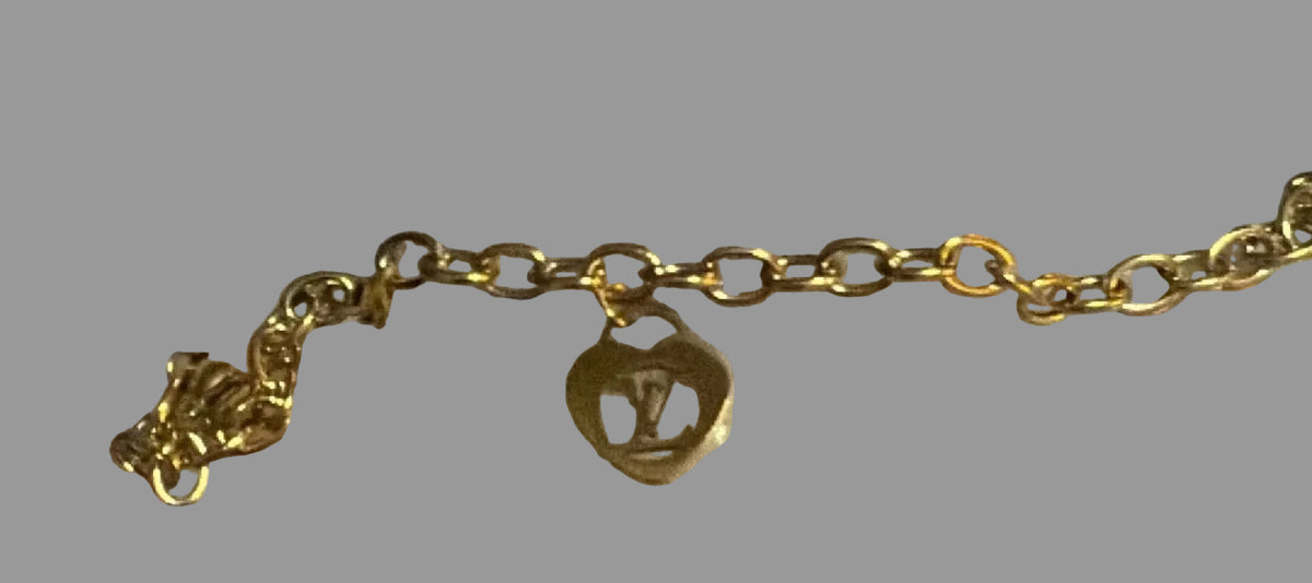 Fancy Wiggle Butt Bracelet Bags (Mystery Inspired Bracelet Blind Bags) (5 pouches)(pictures are just examples)